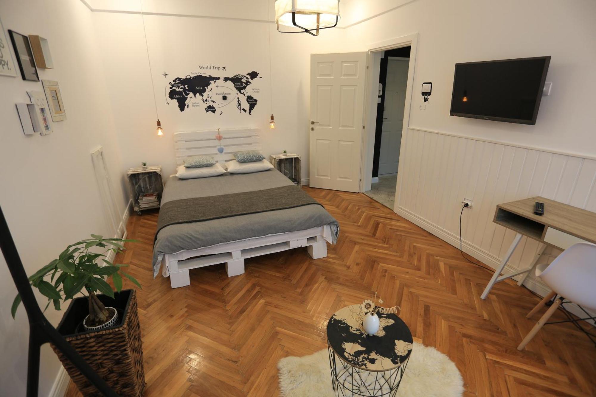 Ceronav Citycenter Galati, Disscount On Google! Apartment Exterior photo